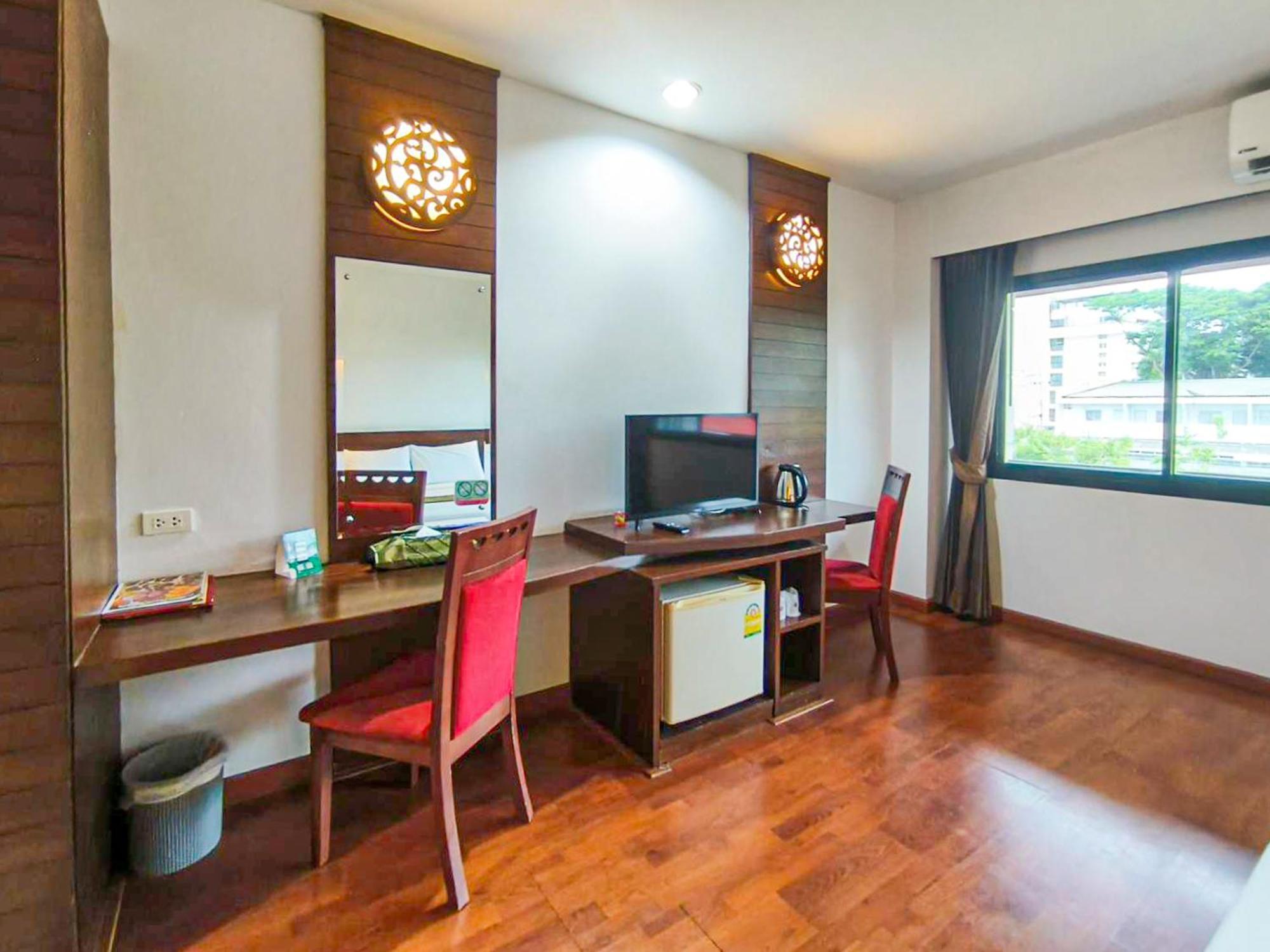 The Ligor City Hotel นครศรีธรรมราช ภายนอก รูปภาพ